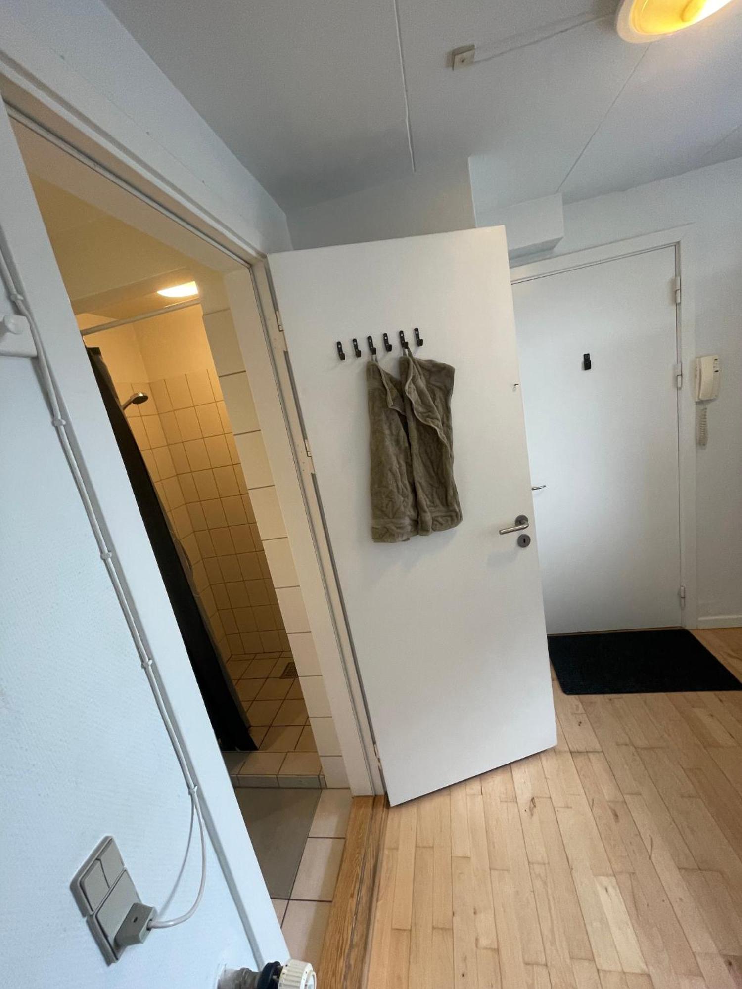 Central Apt With Parking Possibility, Netflix & Near Attractions Apartment Århus Exterior foto